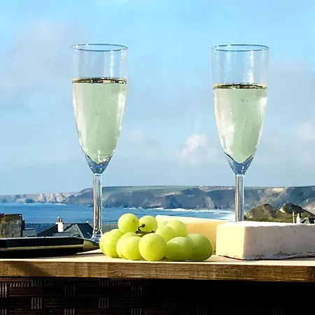 Holiday home 4 Bed In Newquay 83117 Newquay (Cornwall)